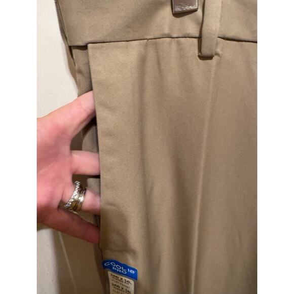 Haggar Men's Khaki Classic Fit Cool 18 Pro Dress Pants Flat Front 34W x 34L - Picture 9 of 12